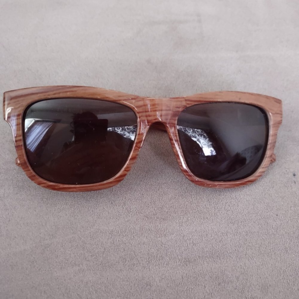 Steve Madden - Picture 3 of 3